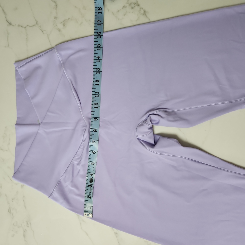 Brand new yoga pants